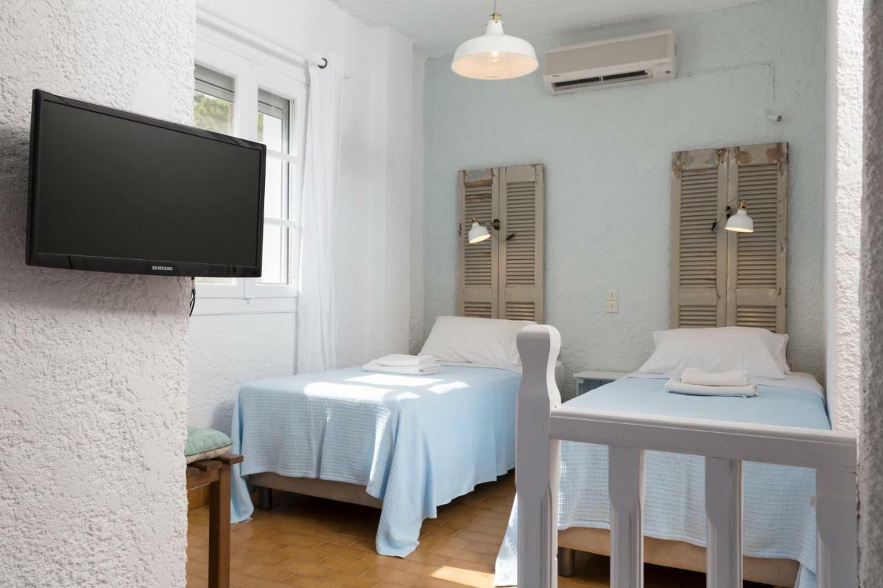 Ferma Hill Apartments エクステリア 写真